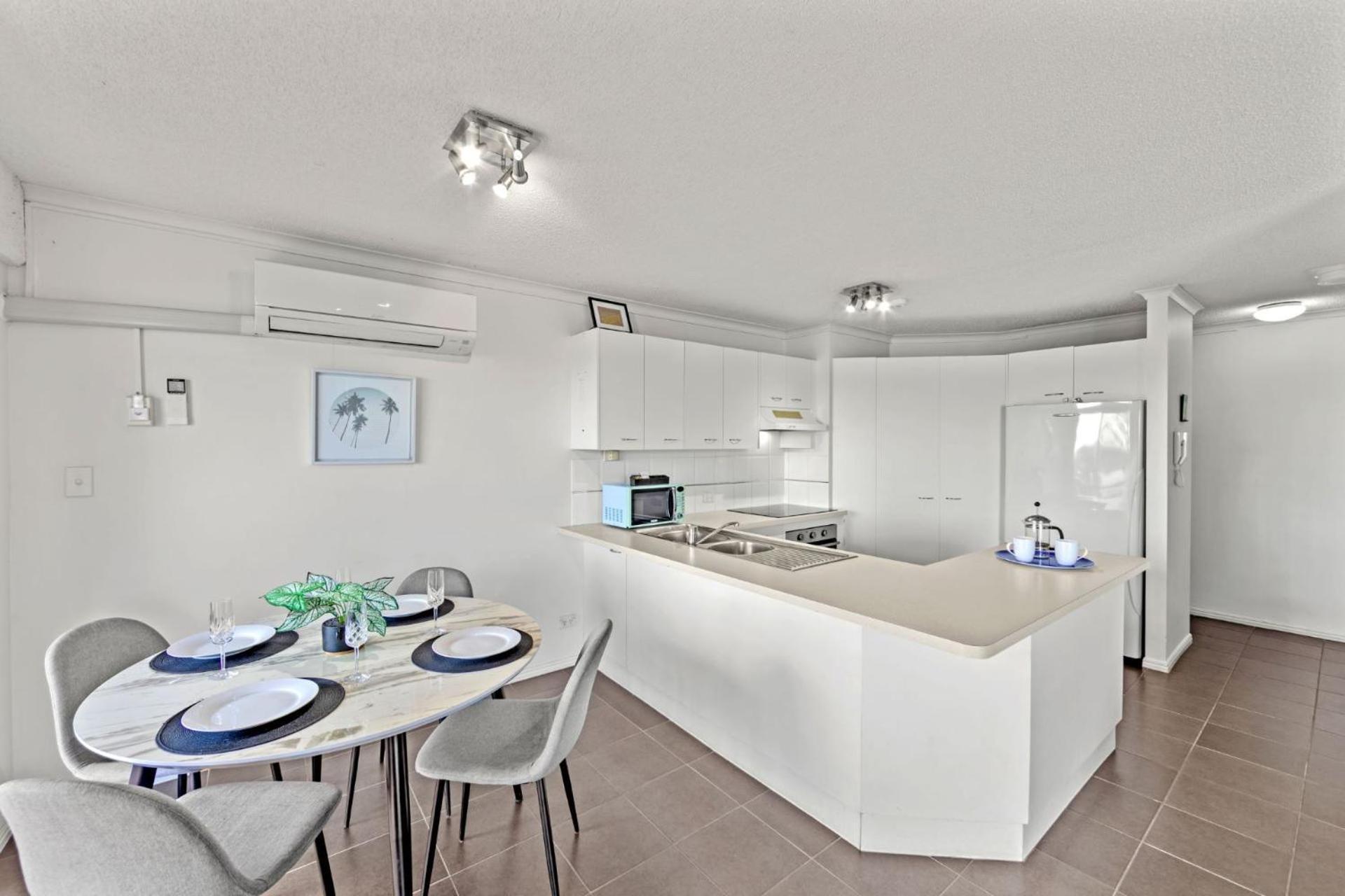 Reflections Holiday Apartments Maroochydore Ruang foto